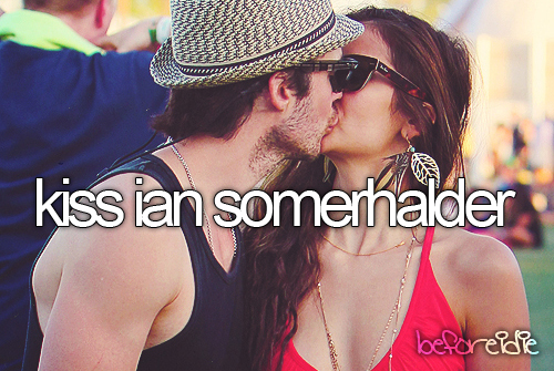 tumblr_m5visiiYX21rox3aao1_500