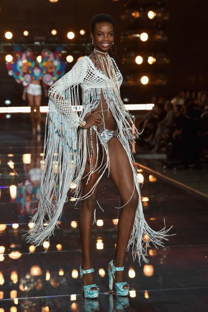 imagenes_desfile_victorias_secret_noviembre_2015_251688354_800x