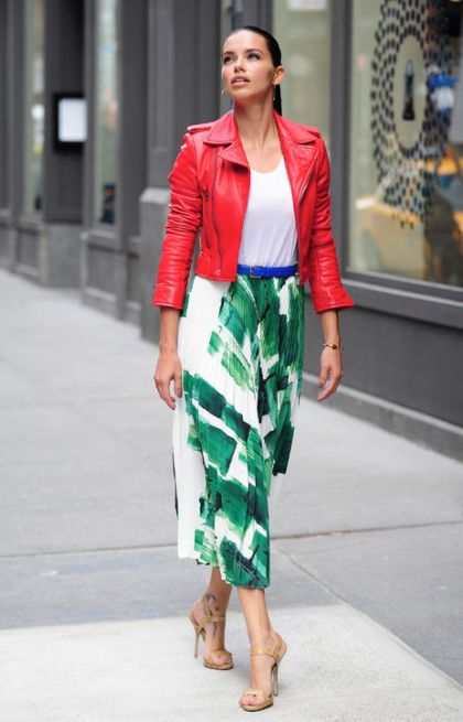 adriana-lima-victorias-secret-angels-summer-outfits-h724